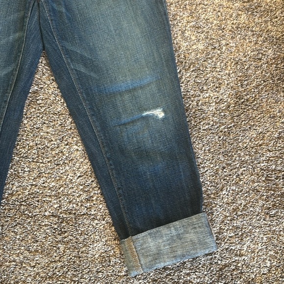 Loft Boyfriend Cropped Jeans Size 26 Distressed Light Wash - Picture 4 of 10